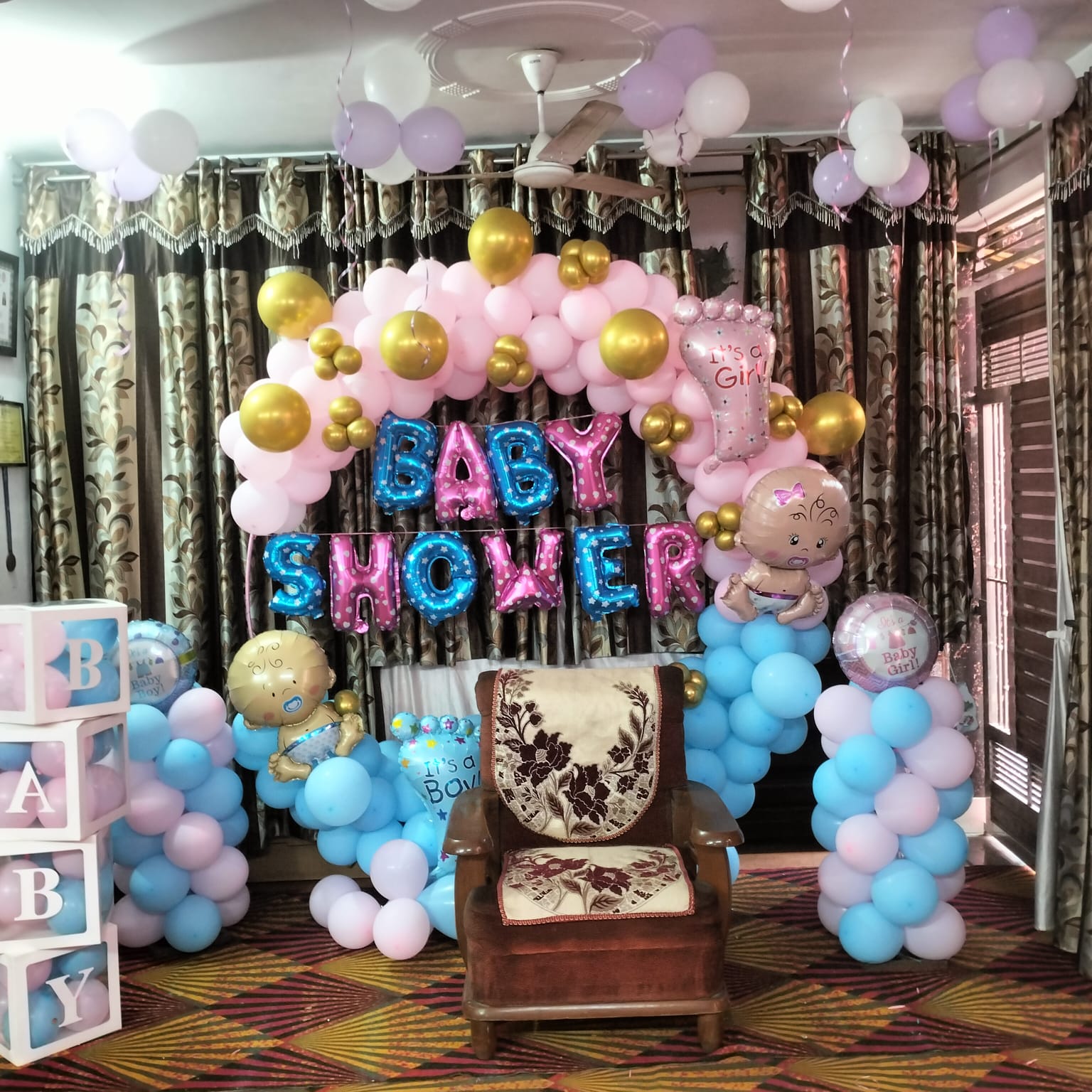 Deva Balloon & Decor