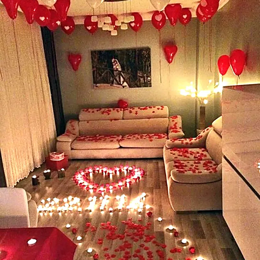 Deva Balloon & Decor